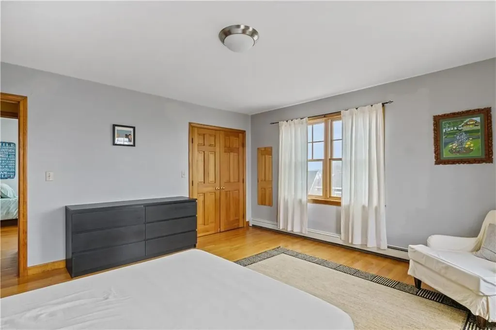 2 Easton Terrace Middletown RI 02842