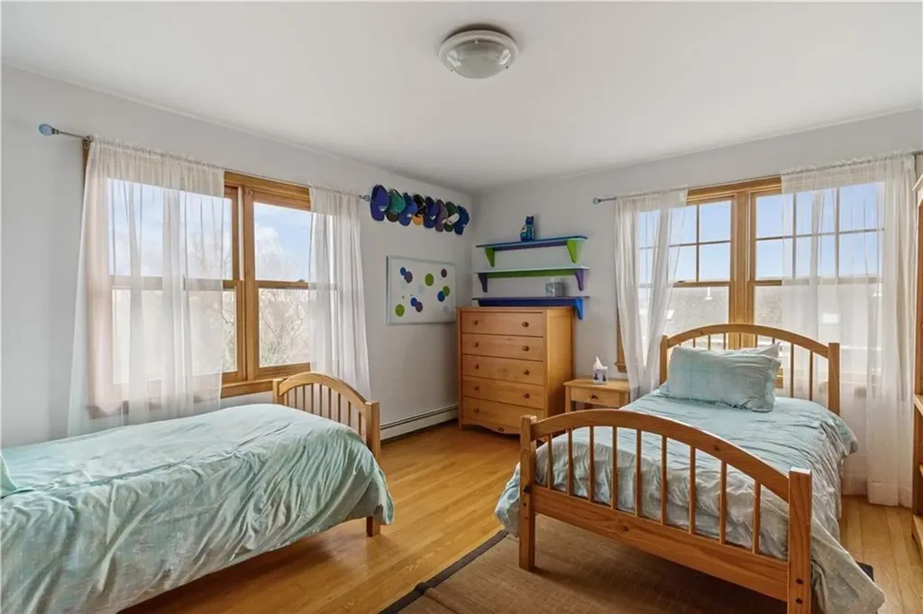2 Easton Terrace Middletown RI 02842