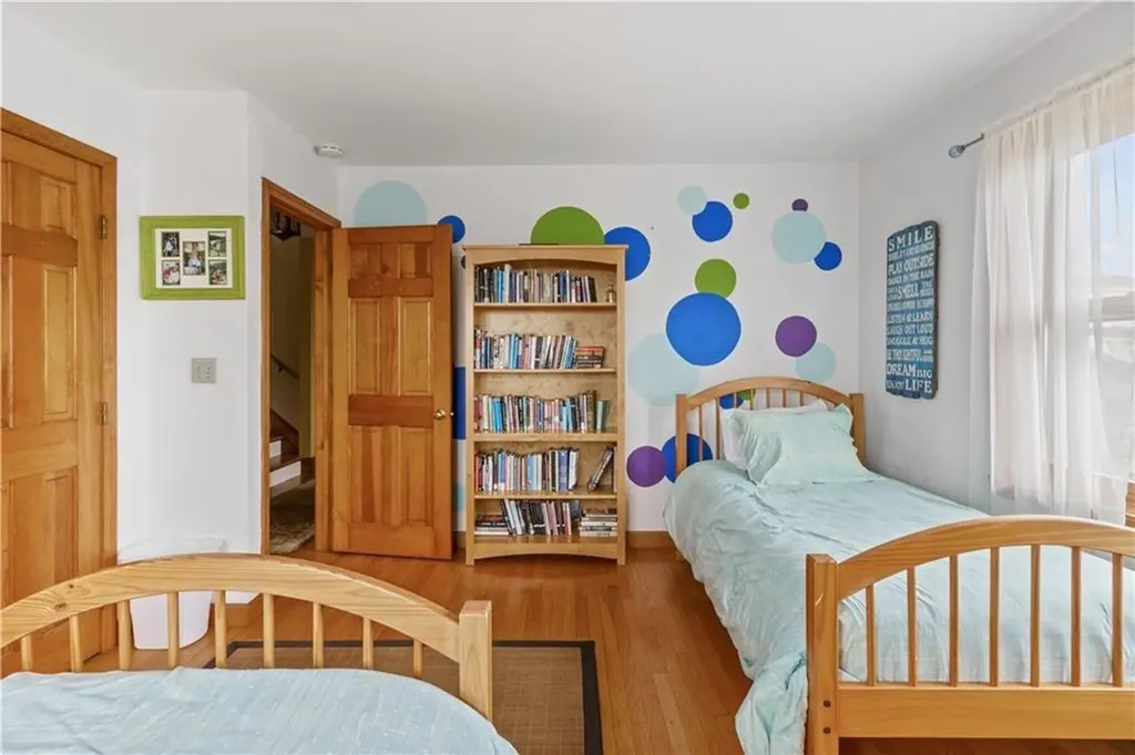 2 Easton Terrace Middletown RI 02842
