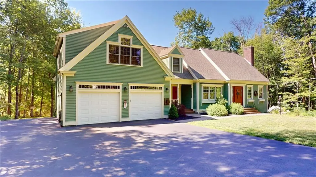 2525 Wallum Lake Road Burrillville RI 02859