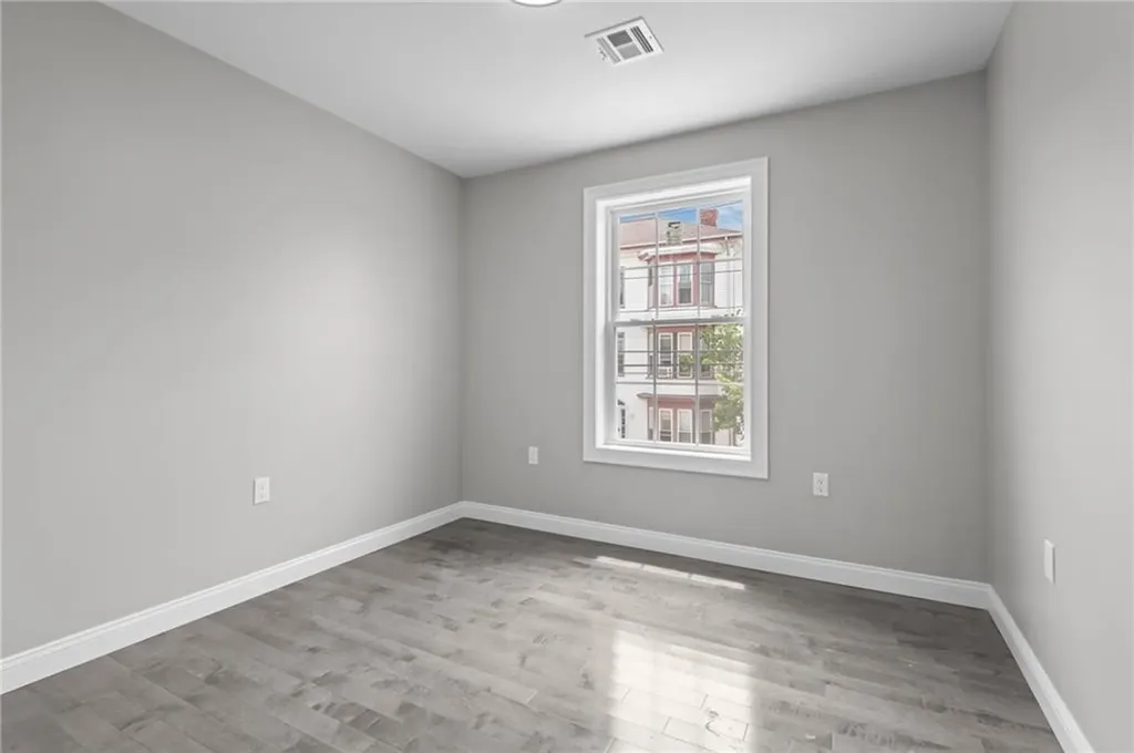 408 Cahill Street Providence RI 02905