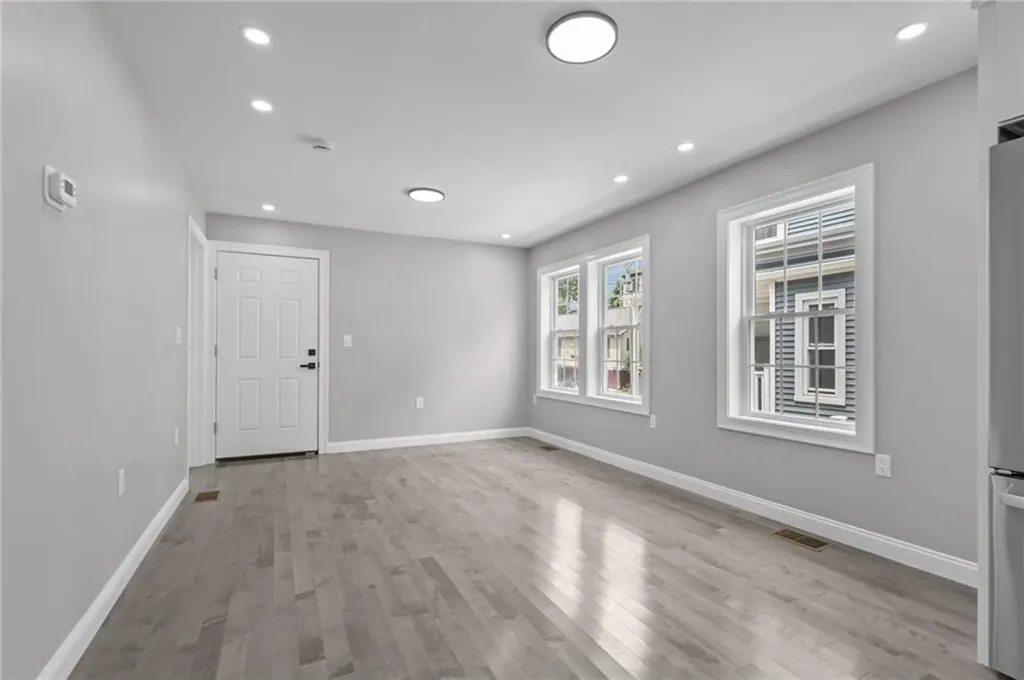 408 Cahill Street Providence RI 02905