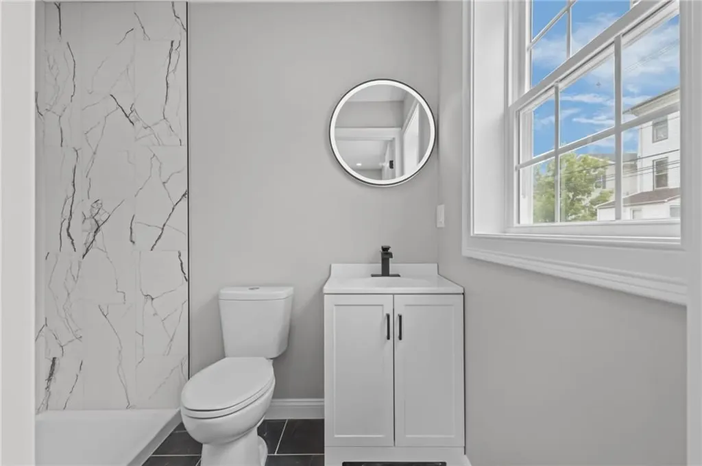 408 Cahill Street Providence RI 02905