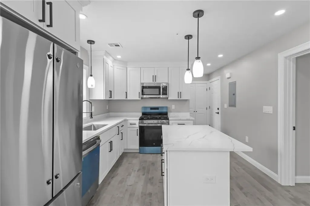 408 Cahill Street Providence RI 02905