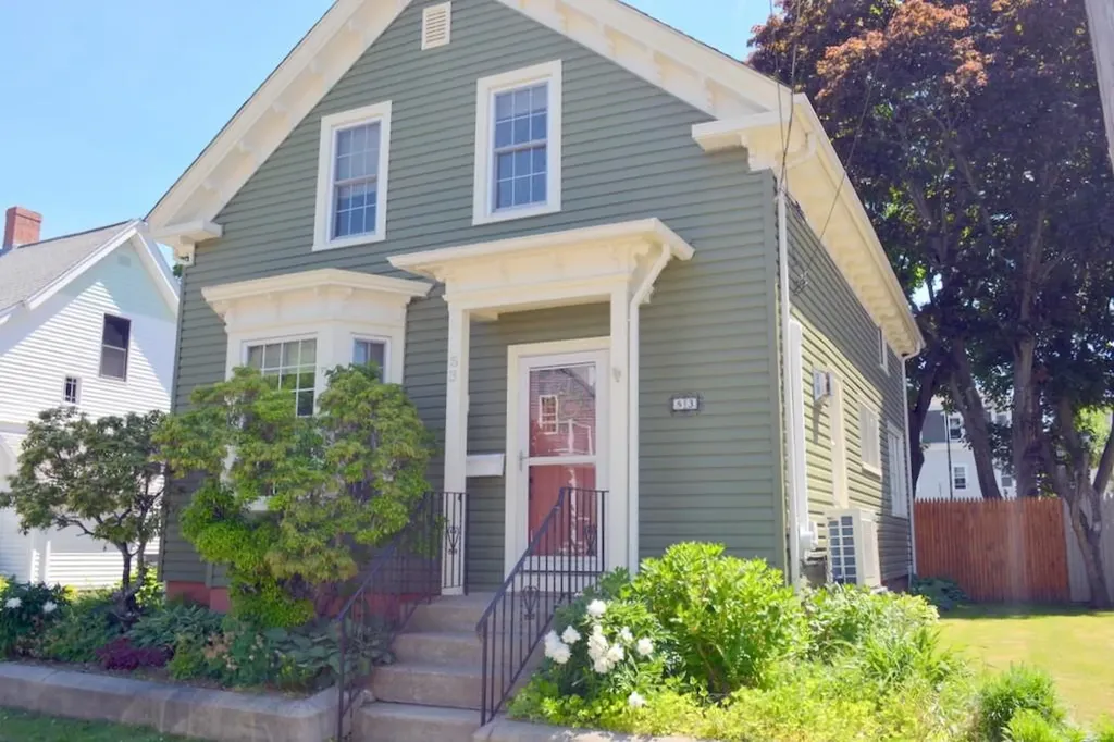 53 Russell Avenue East Providence RI 02914