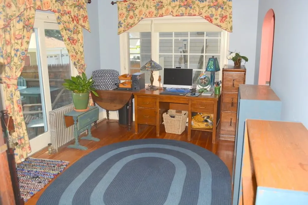 53 Russell Avenue East Providence RI 02914