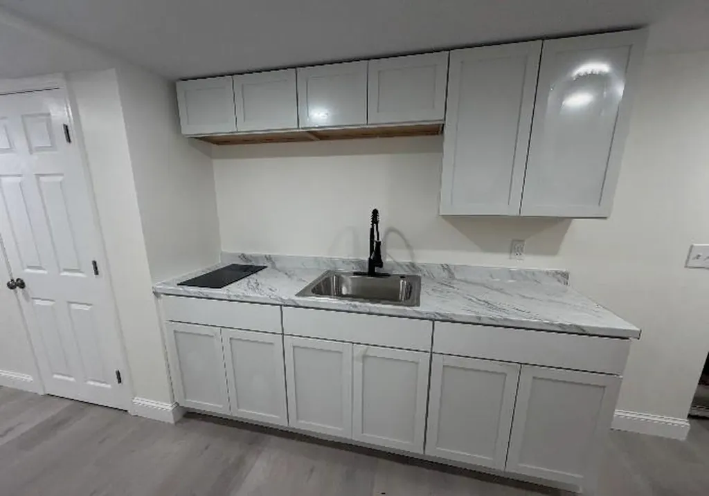30 Gaglione Court Cranston RI 02921