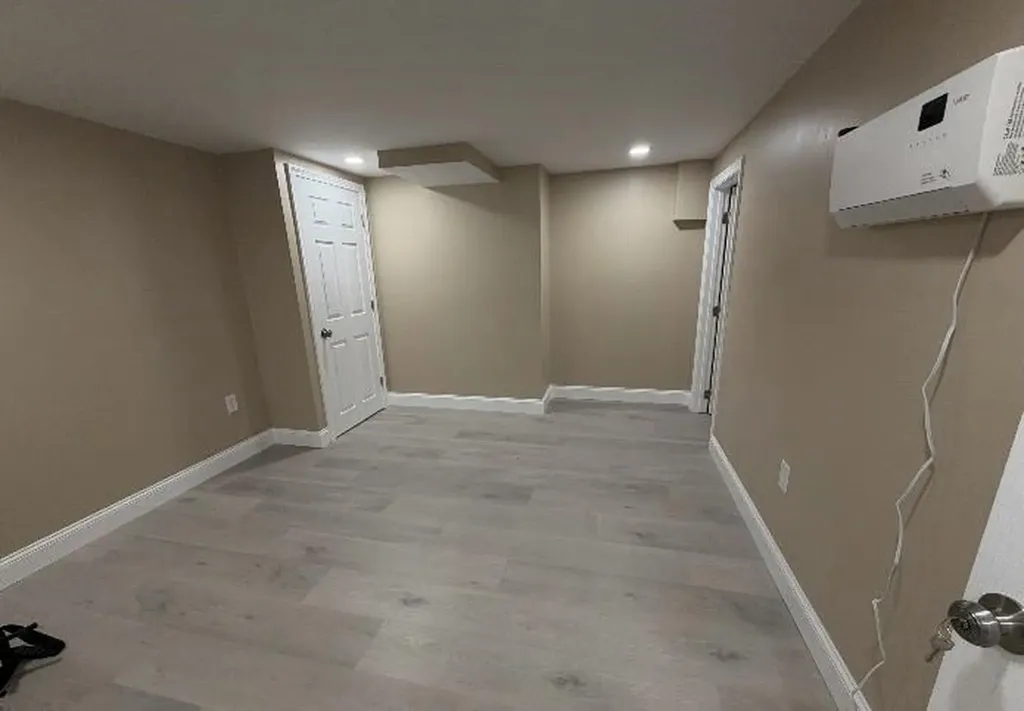 30 Gaglione Court Cranston RI 02921