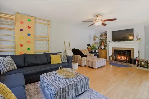 123 Progress Avenue East Providence RI 02915