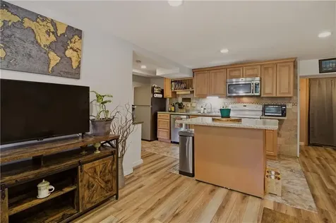 123 Progress Avenue East Providence RI 02915
