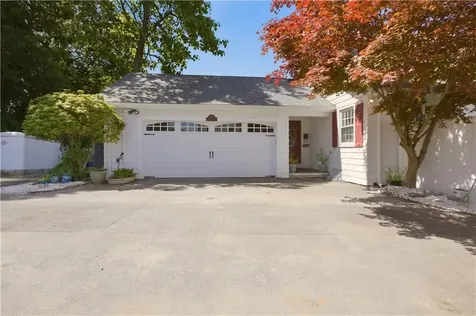 123 Progress Avenue East Providence RI 02915