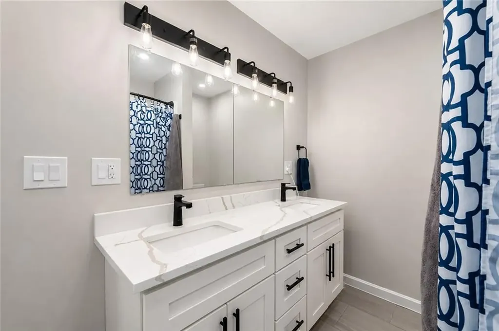 63 Chester Avenue Providence RI 02907