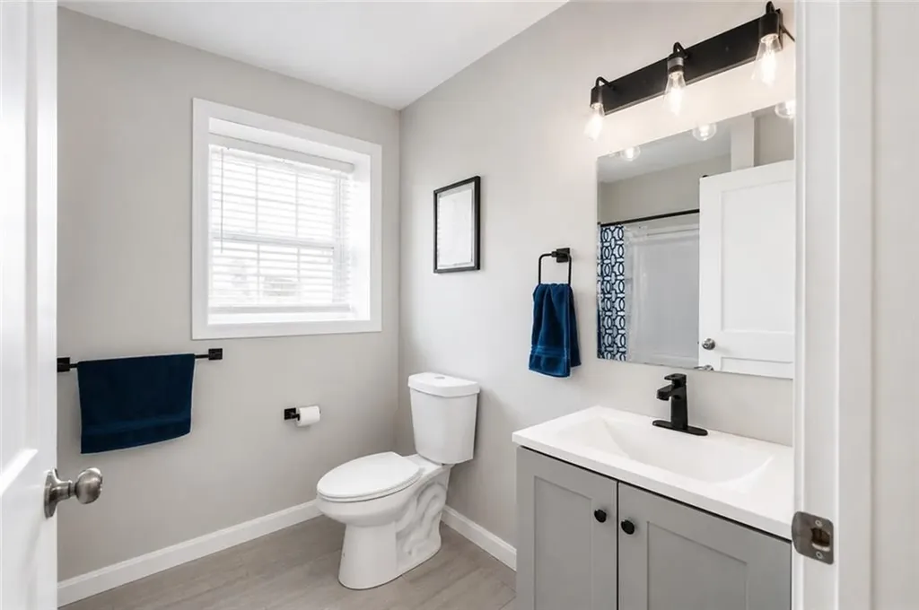 63 Chester Avenue Providence RI 02907