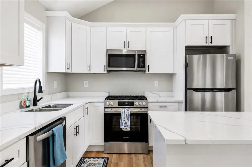 63 Chester Avenue Providence RI 02907