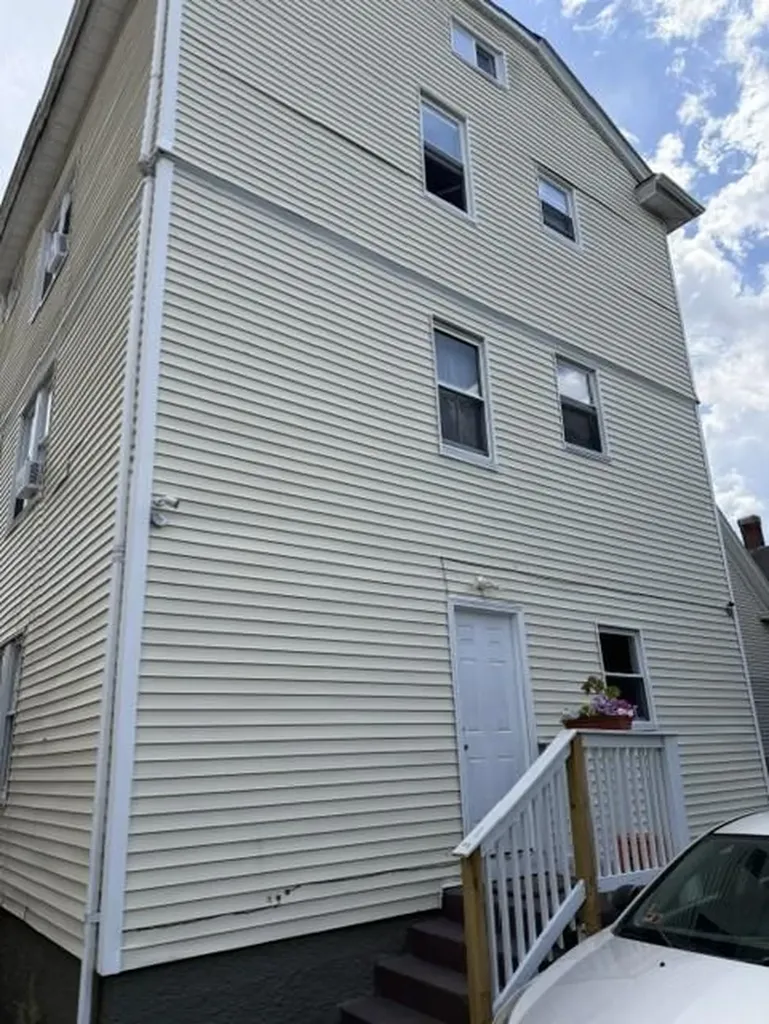 26 Frederick Street Providence RI 02908