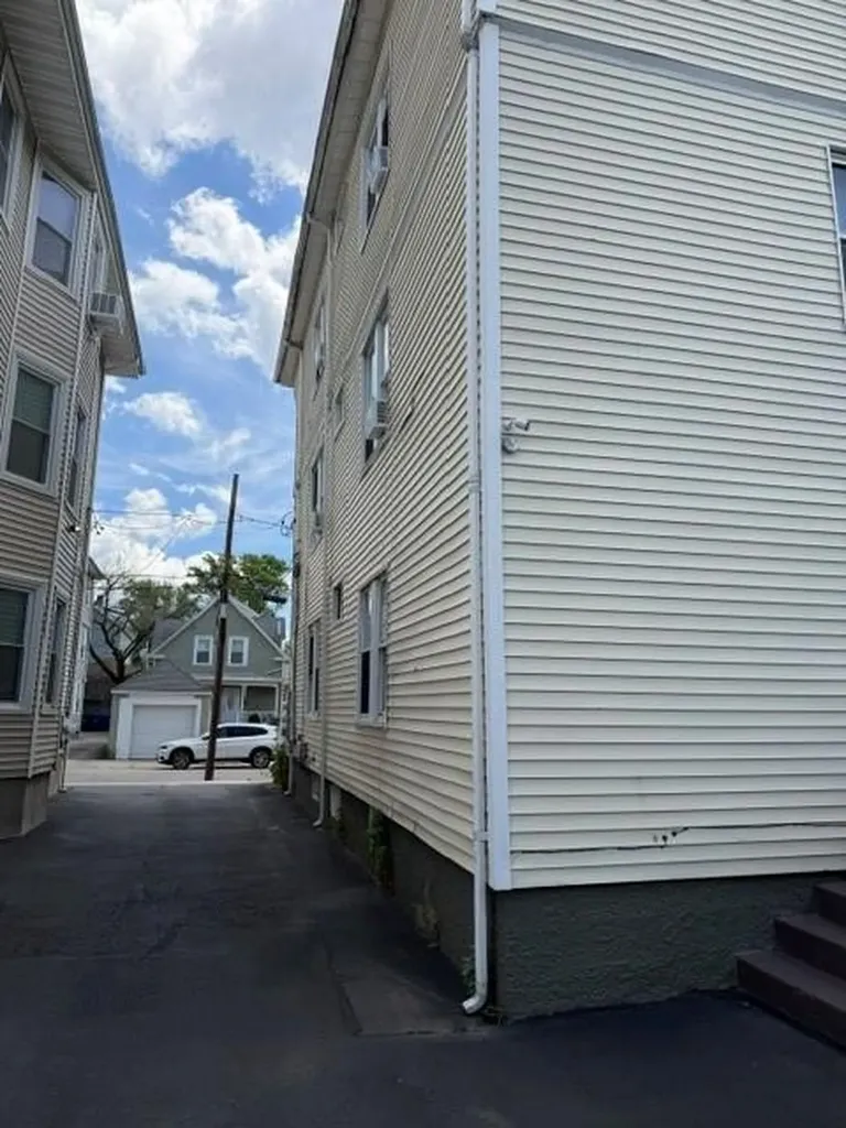 26 Frederick Street Providence RI 02908