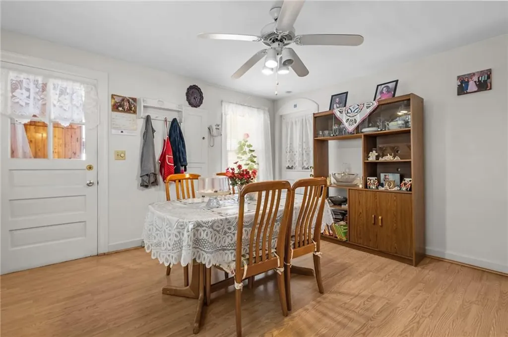 43 Virginia Avenue Woonsocket RI 02895