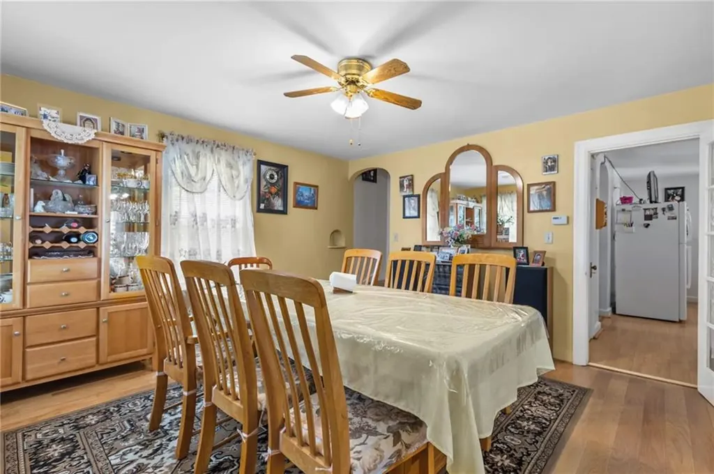 43 Virginia Avenue Woonsocket RI 02895