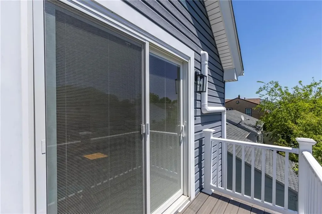 175 Leonard Avenue East Providence RI 02914