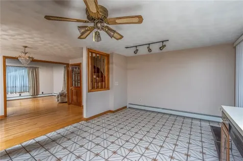 175 Leonard Avenue East Providence RI 02914