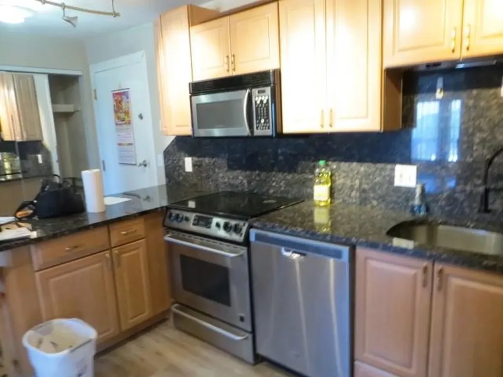 1190 Charles Street North Providence RI 02904