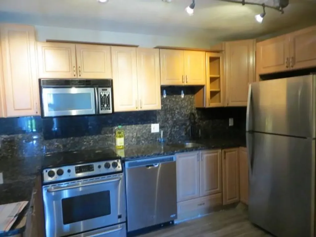 1190 Charles Street North Providence RI 02904