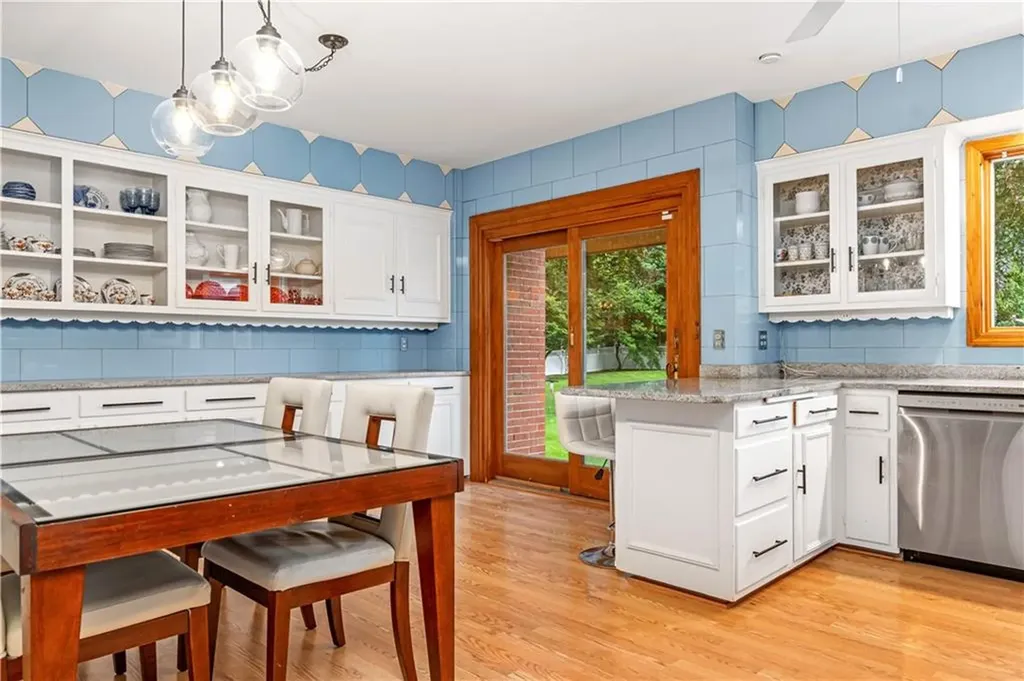 133 Tupelo Hill Drive Cranston RI 02920