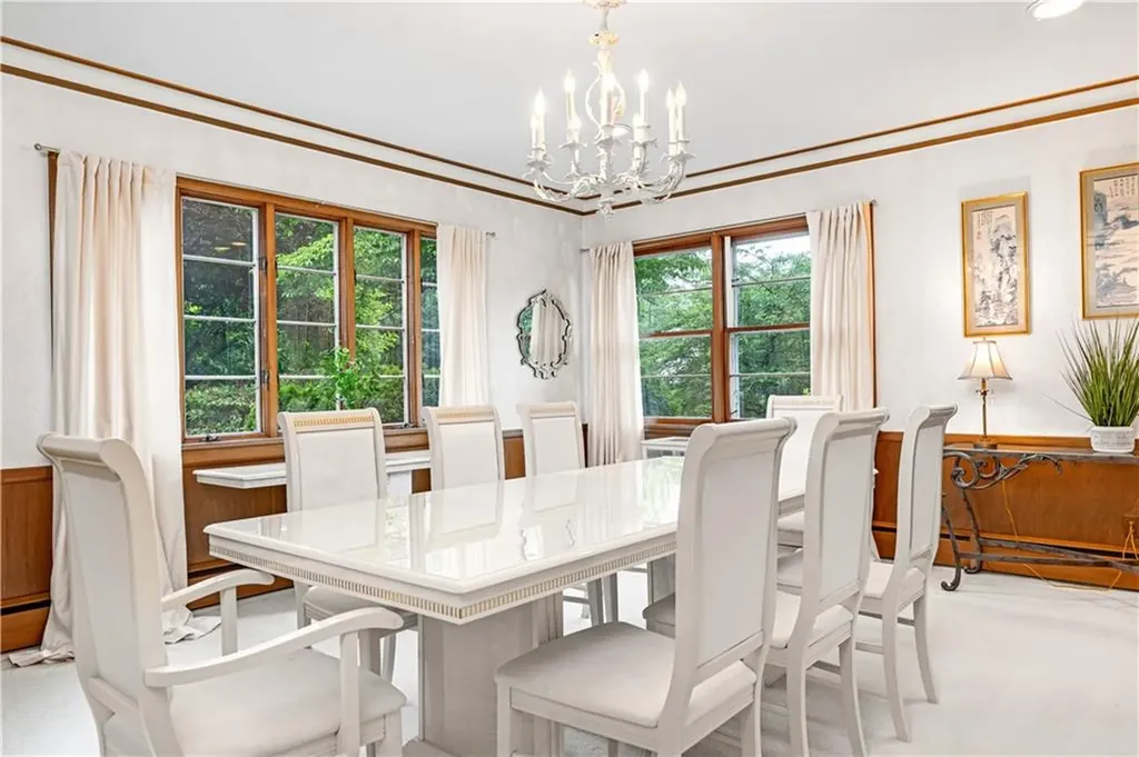 133 Tupelo Hill Drive Cranston RI 02920