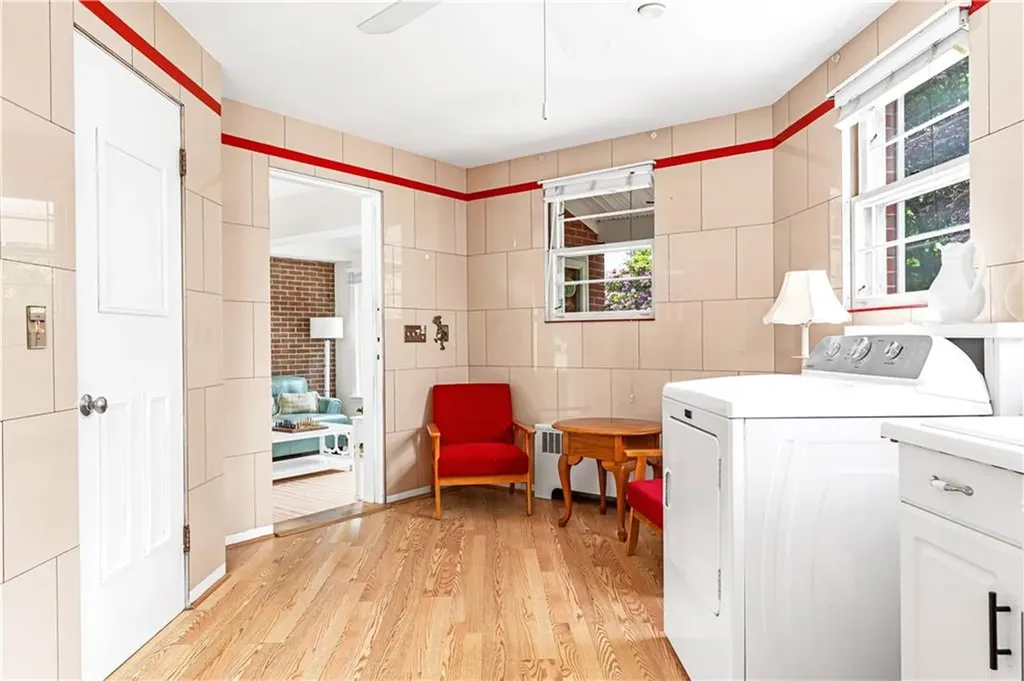 133 Tupelo Hill Drive Cranston RI 02920