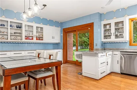 133 Tupelo Hill Drive Cranston RI 02920