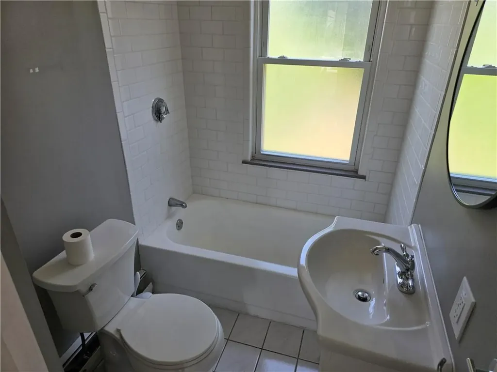 216 Maplewood Avenue Cranston RI 02920
