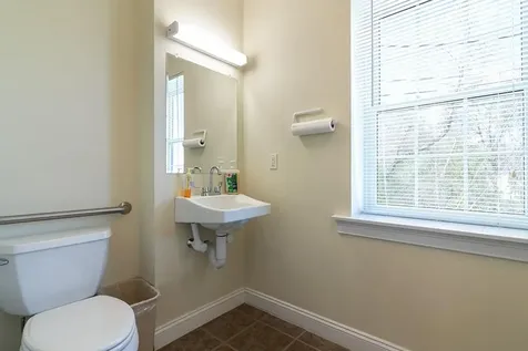376 Dry Bridge Road North Kingstown RI 02852