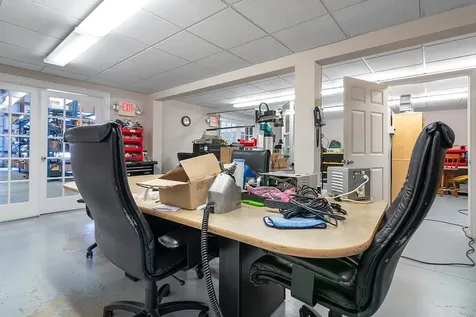 376 Dry Bridge Road North Kingstown RI 02852