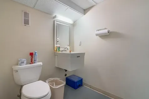 376 Dry Bridge Road North Kingstown RI 02852