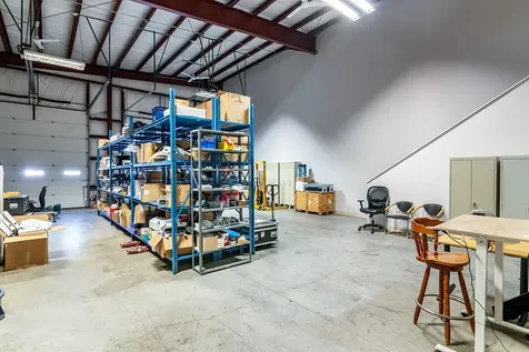 376 Dry Bridge Road North Kingstown RI 02852