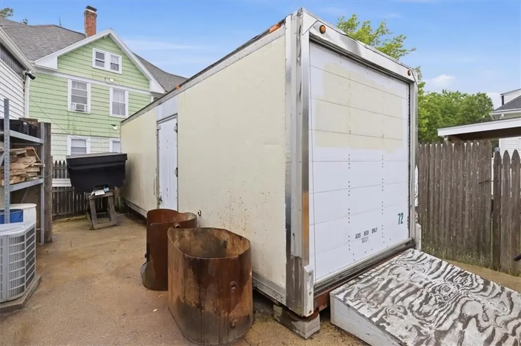 1068 Park Avenue Woonsocket RI 02895