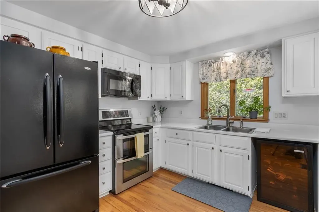 230 Austin Farm Road Exeter RI 02822