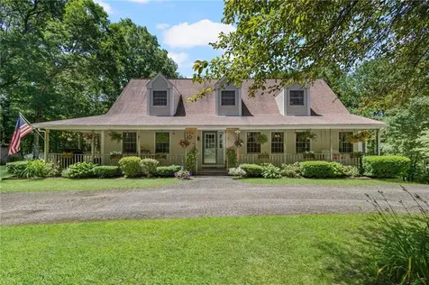 Homes with Acreage (5+ Acres)