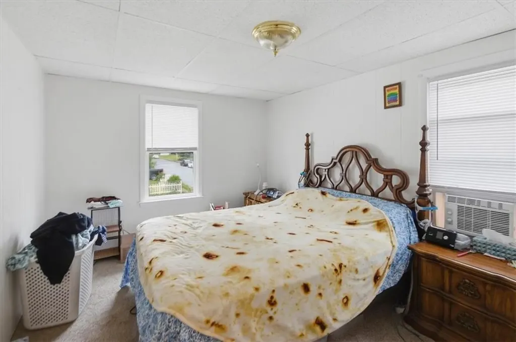 20 Oakton Street Woonsocket RI 02895