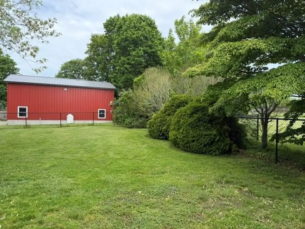 24 Freeborn Street Newport RI 02840