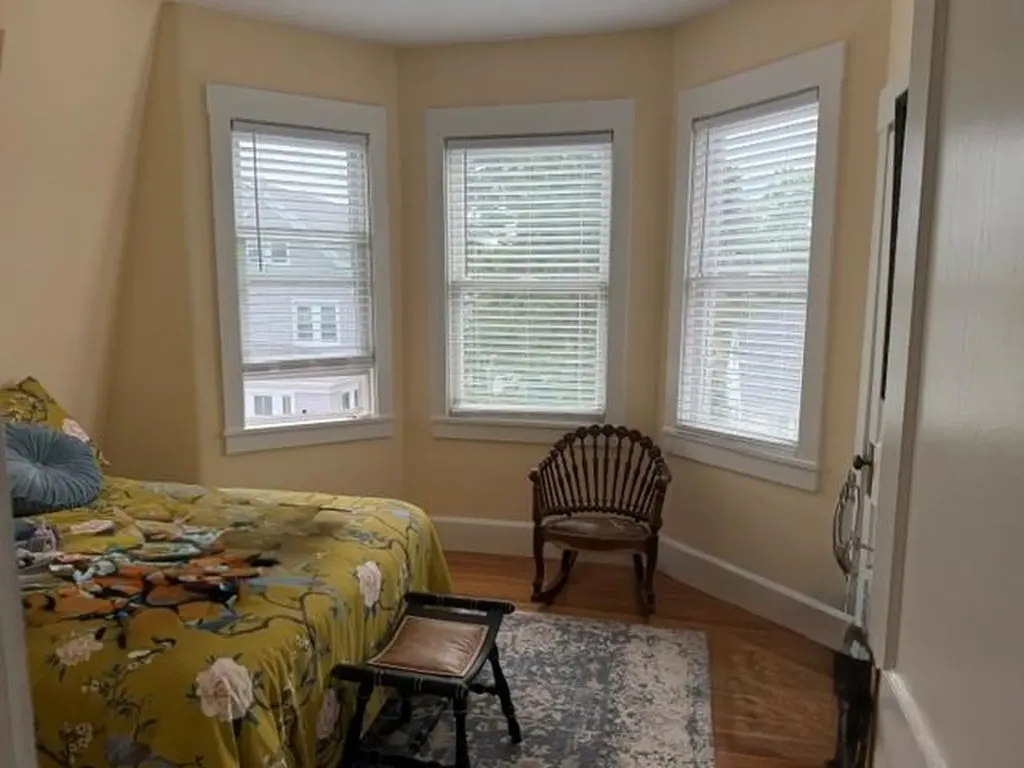 24 Freeborn Street Newport RI 02840
