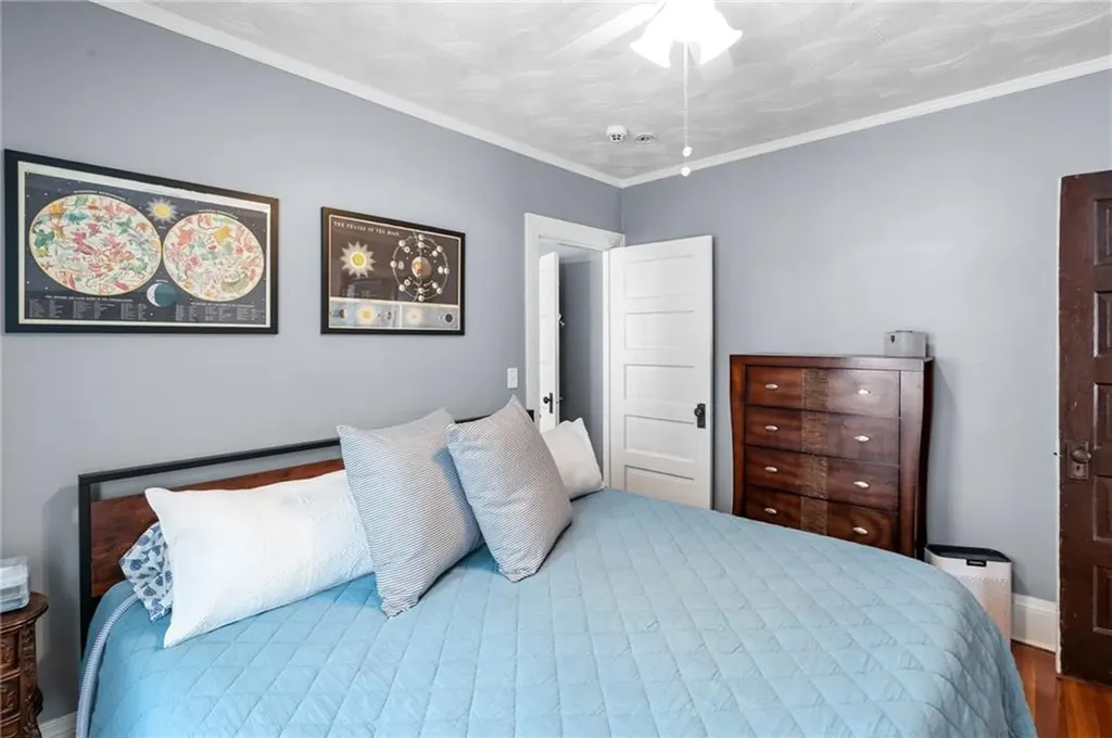 106 Norwood Avenue Cranston RI 02905