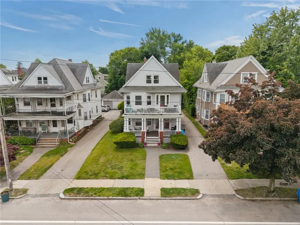 106 Norwood Avenue Cranston RI 02905