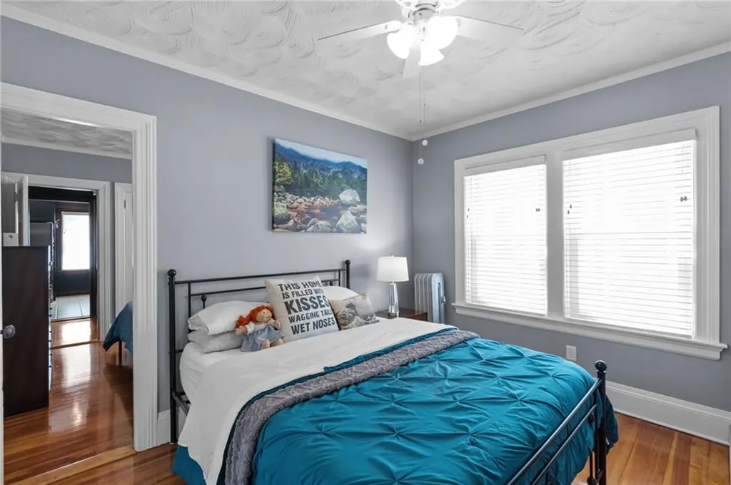 106 Norwood Avenue Cranston RI 02905