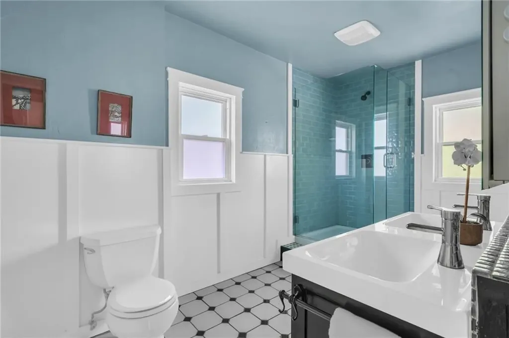212 Lowden Street Pawtucket RI 02860