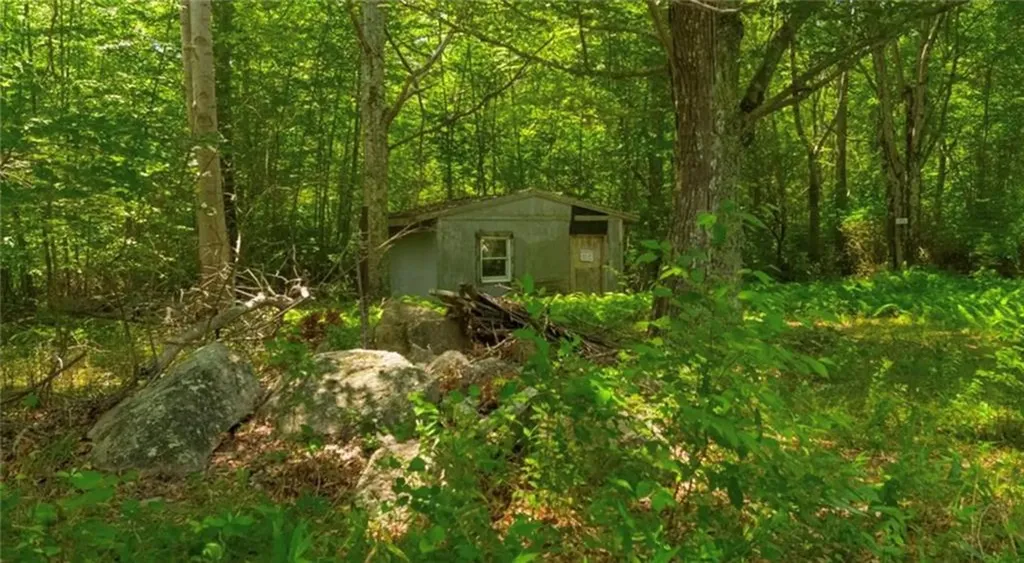 0 Lawton Foster Road Hopkinton RI 02833