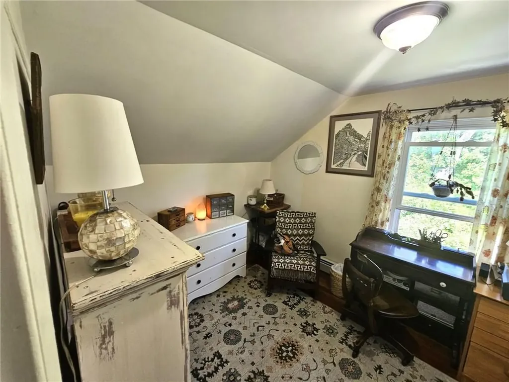 187 Dye Hill Road Hopkinton RI 02832