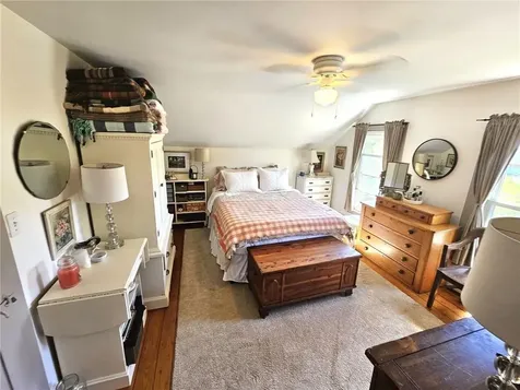 187 Dye Hill Road Hopkinton RI 02832