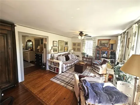 187 Dye Hill Road Hopkinton RI 02832