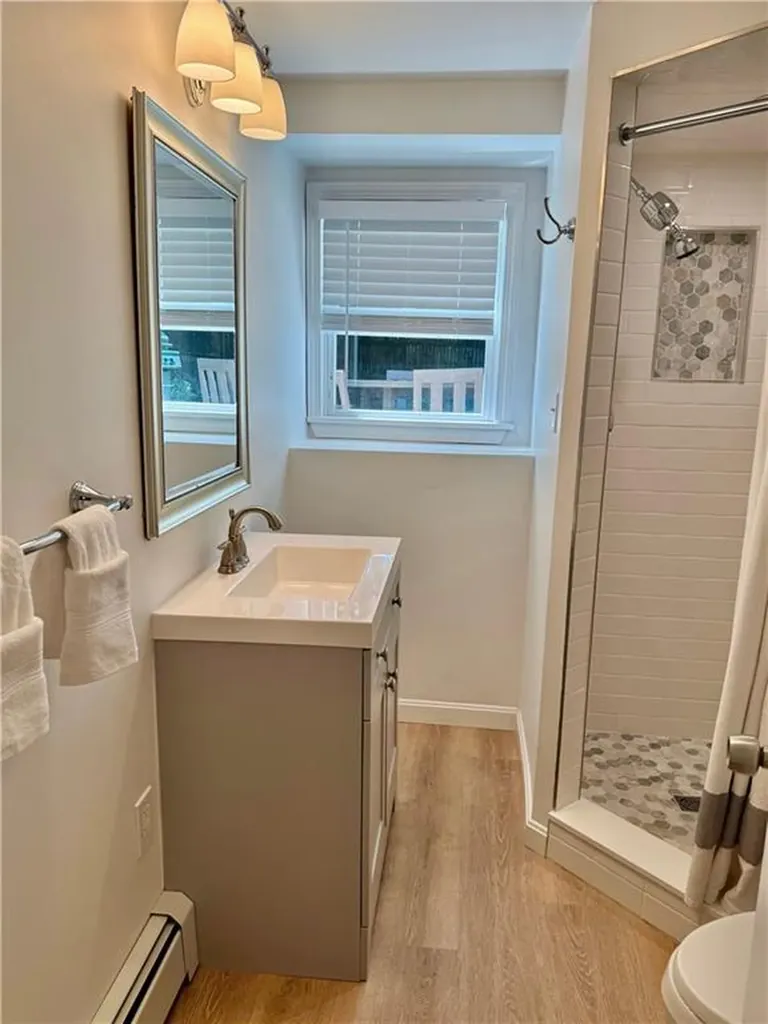114 Hopeworth Avenue Bristol RI 02809
